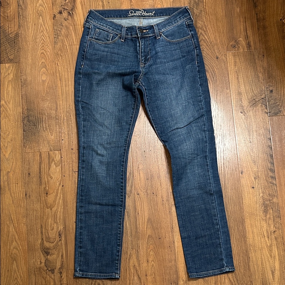 Old Navy sweetheart jeans